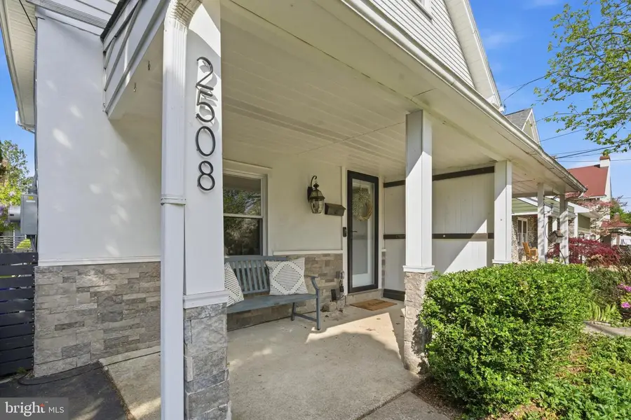 2508 Chestnut Ave, Ardmore, PA 19003 - #3