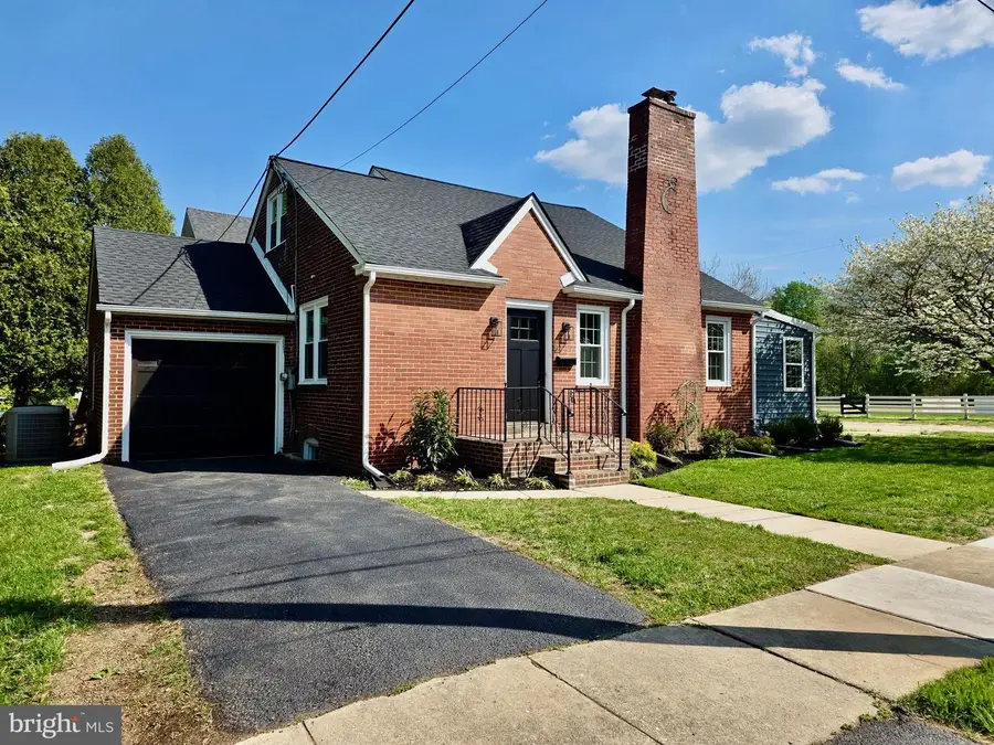 123 Ridley Dr, Wallingford, PA 19086 - #2