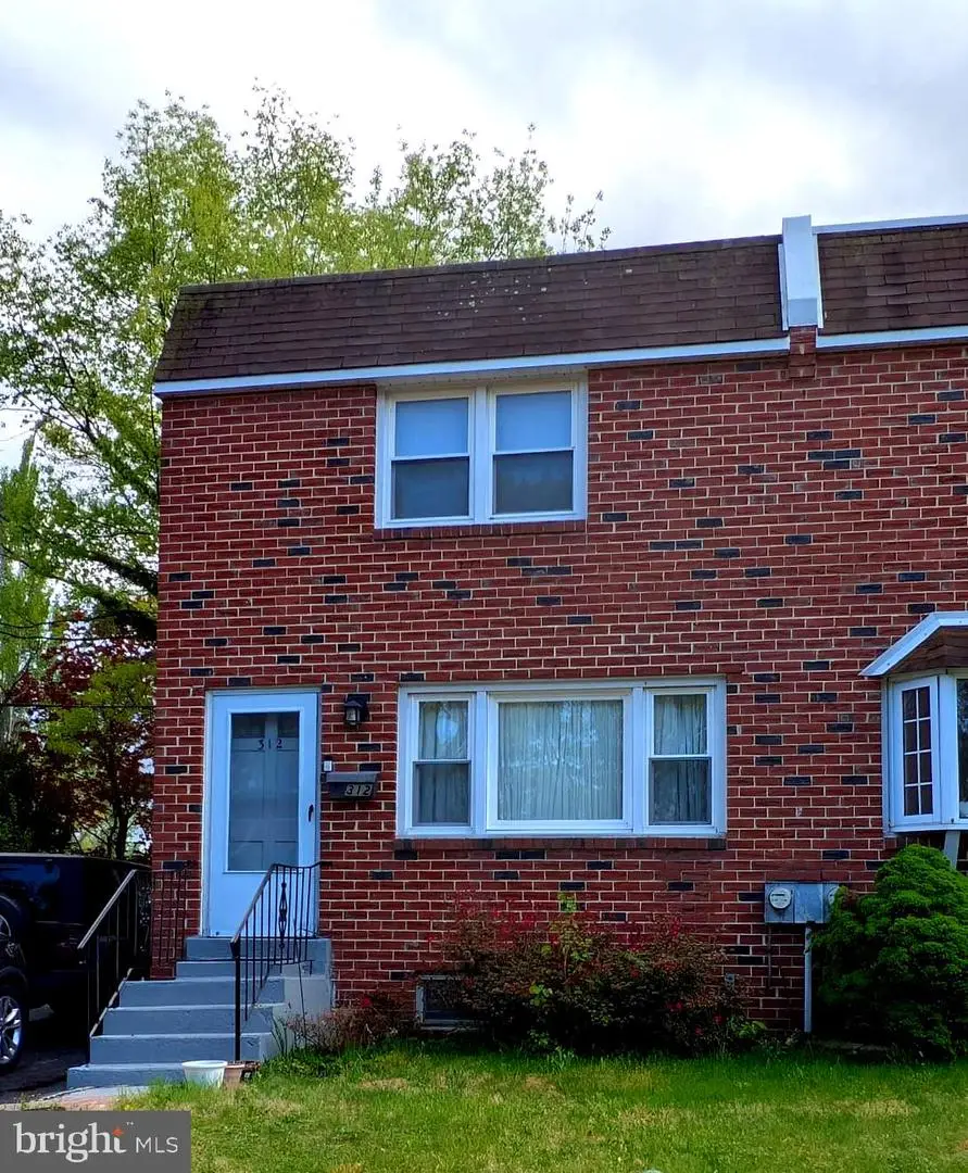312 Glenwood Cir, Darby, PA 19023 - #2