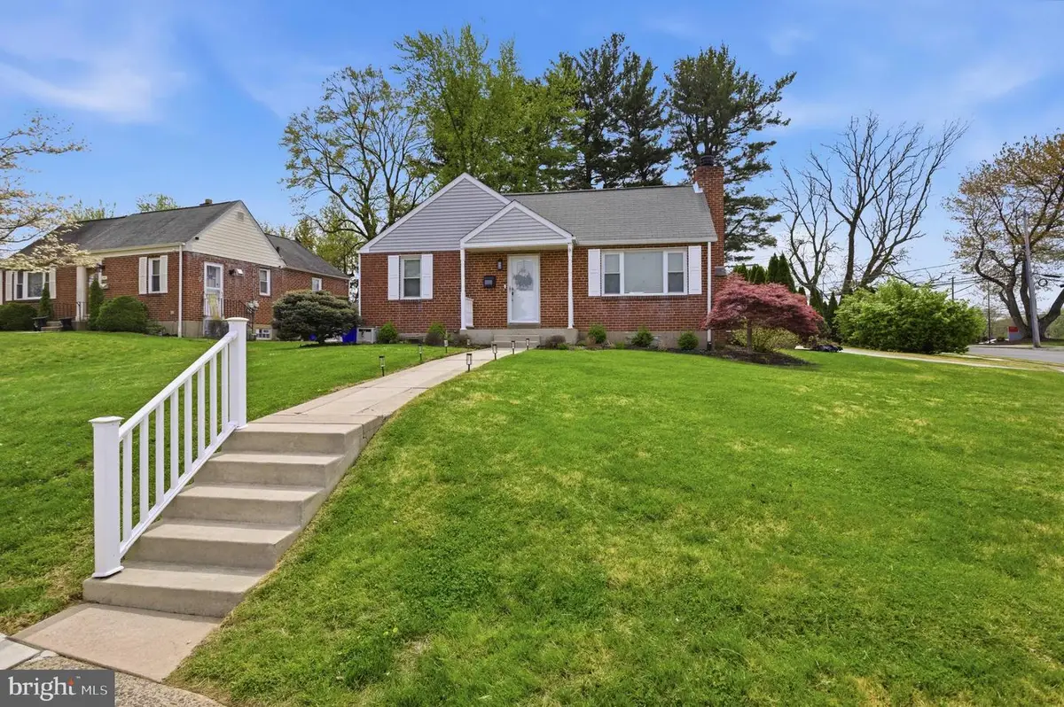 2948 Hillside Rd, Broomall, PA 19008 - #1