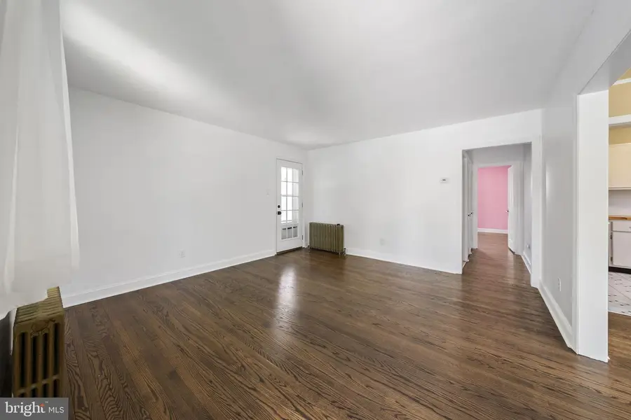 282 Davis Ave, Clifton Heights, PA 19018 - #2