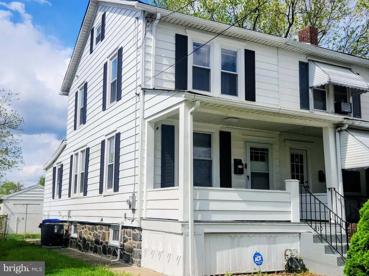 630 Taylor Ave, Upper Chichester, PA 19061 - #1