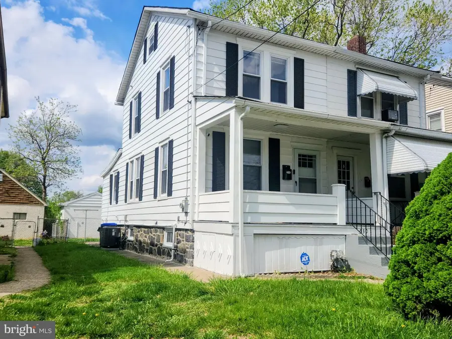 630 Taylor Ave, Upper Chichester, PA 19061 - #2