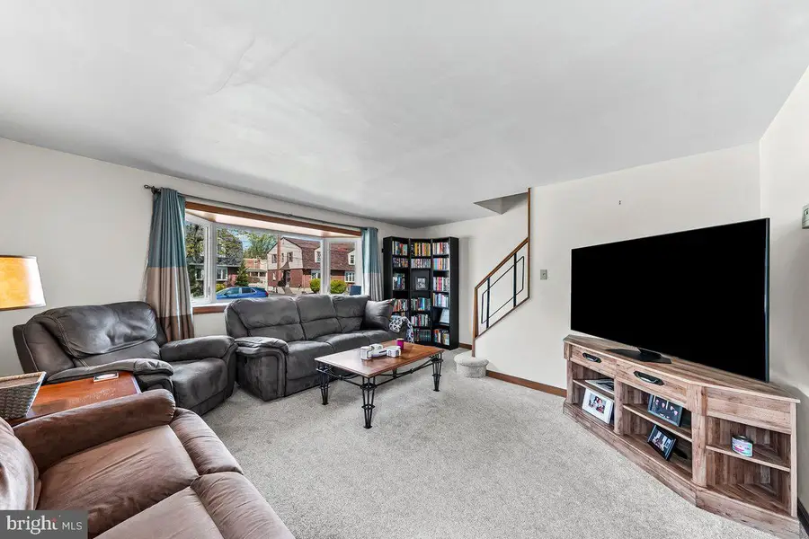 1016 7th Ave, Folsom, PA 19033 - #2