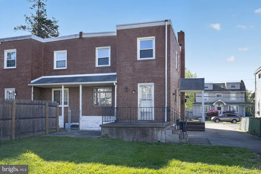 230 Windsor Ave, Upper Darby, PA 19082 - #2