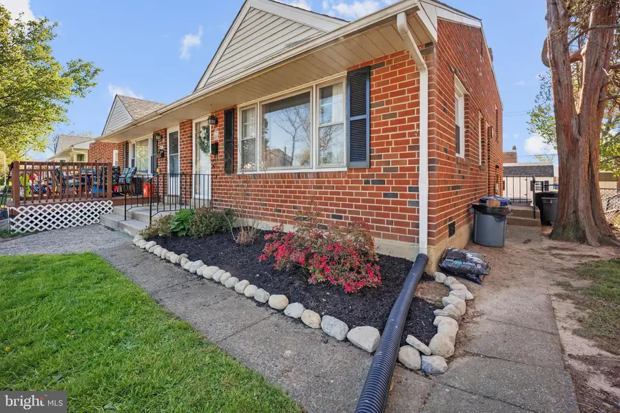 608 8th Ave, Folsom, PA 19033 - #3