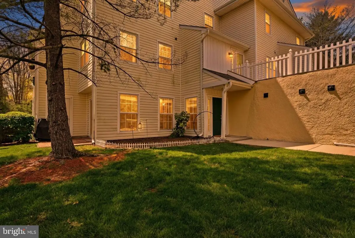 225 Windsor Ct #225, Glen Mills, PA 19342 - #1