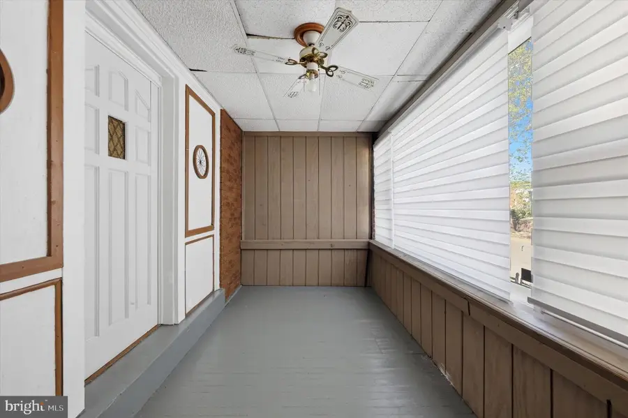 817 W 11th St, Chester, PA 19013 - #2