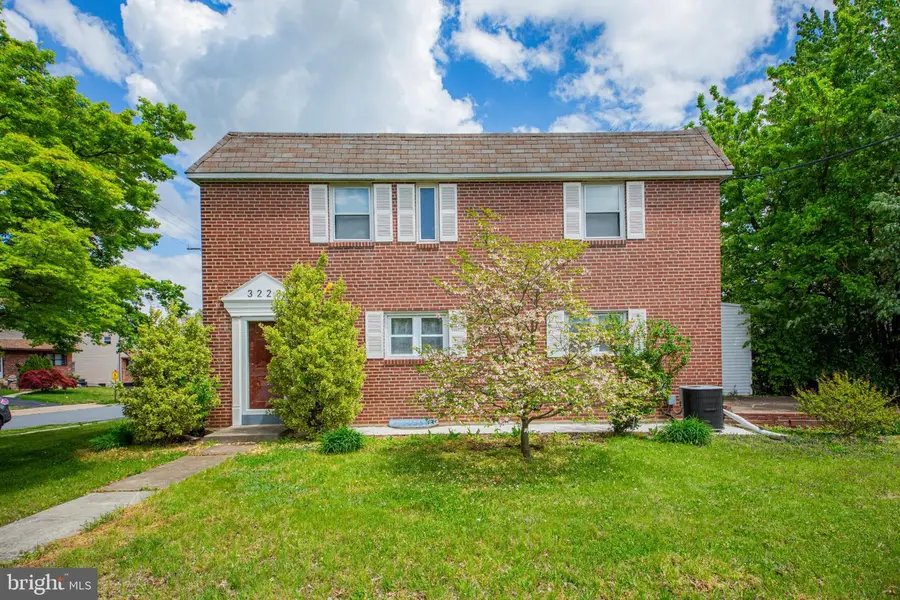 3228 Tom Sweeney Dr, Brookhaven, PA 19015 - #2