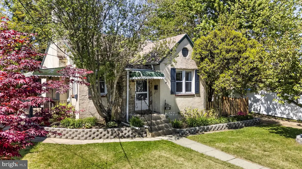 225 Folsom Ave, Folsom, PA 19033 - #1