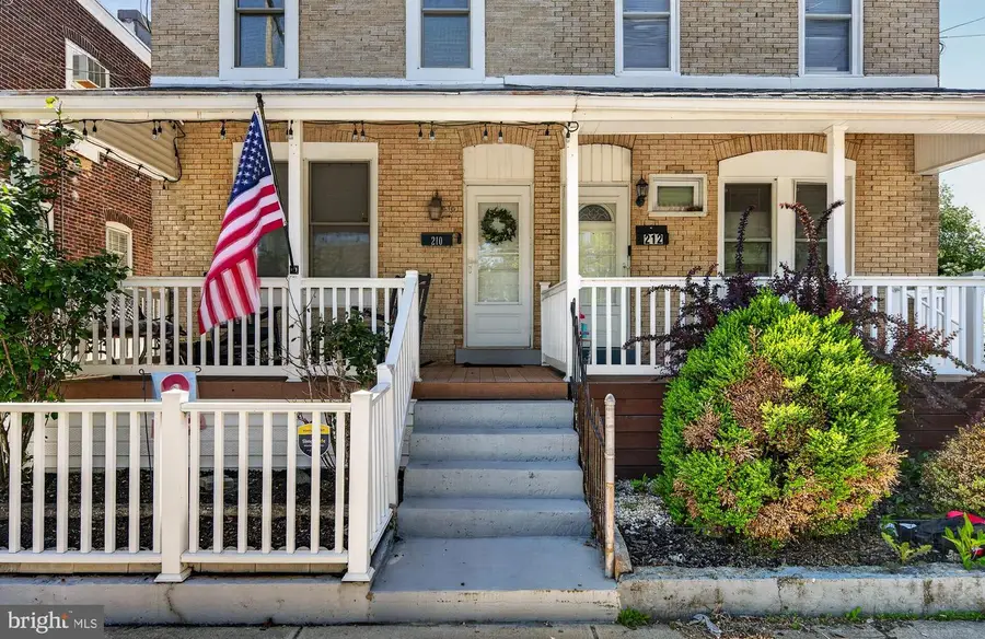 210 Market St, Marcus Hook, PA 19061 - #3