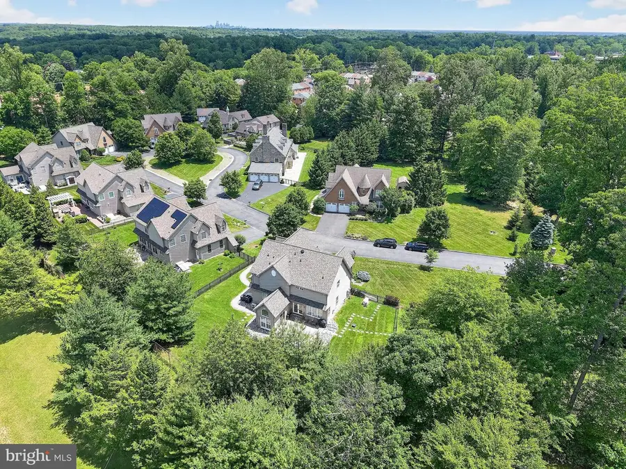 10 Kenmore Ln, Media, PA 19063 - #3