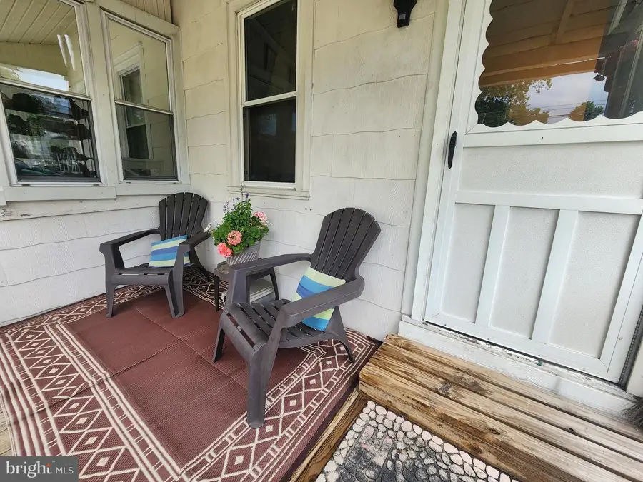 336 Springfield Rd, Aldan, PA 19018 - #3