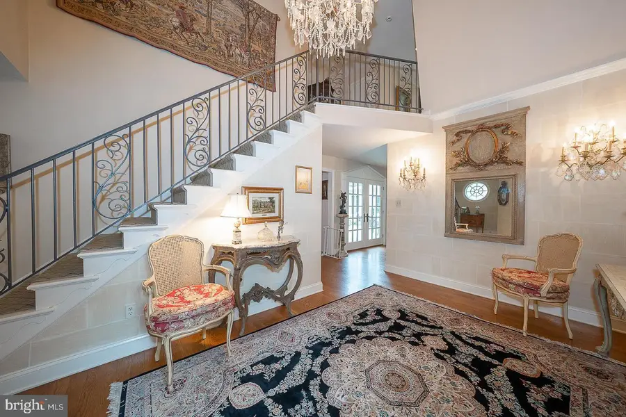 160 Abrahams Ln, Villanova, PA 19085 - #2