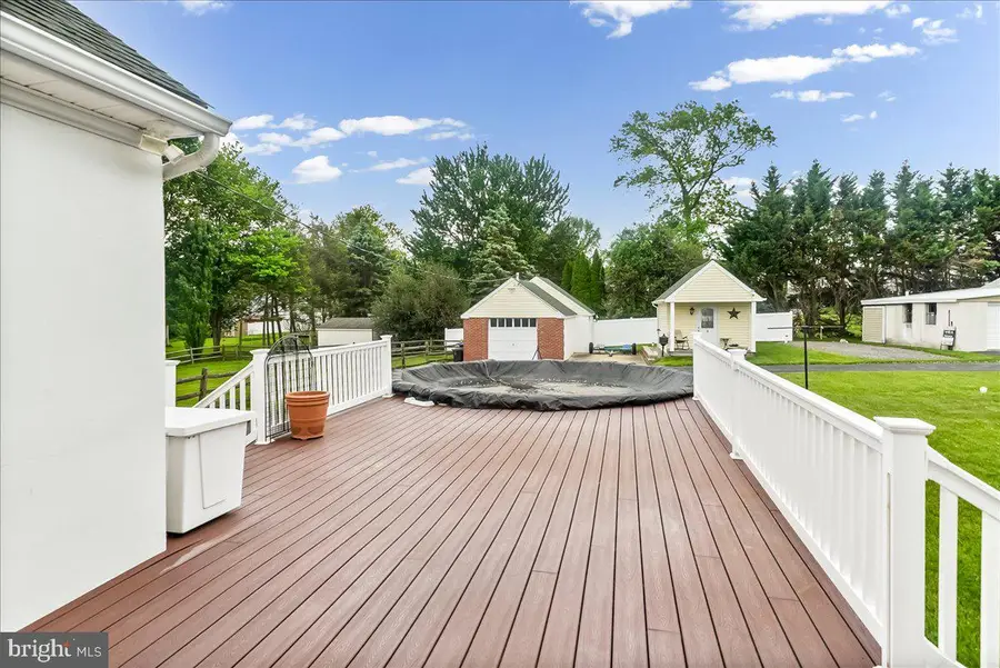 4110 Naamans Creek Rd, Upper Chichester, PA 19061 - #2