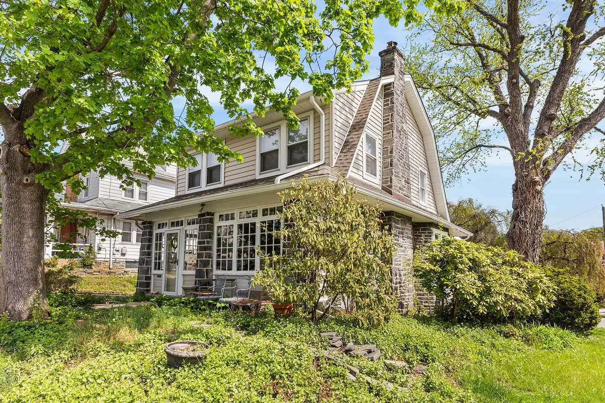 117 Foster Ave, Upper Darby, PA 19082 - #1