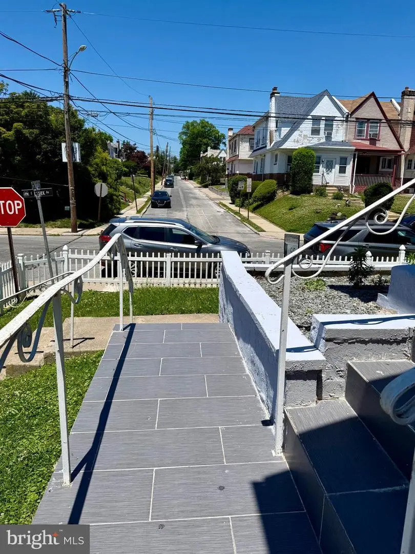 142 E Essex Ave, Lansdowne, PA 19050 - #3