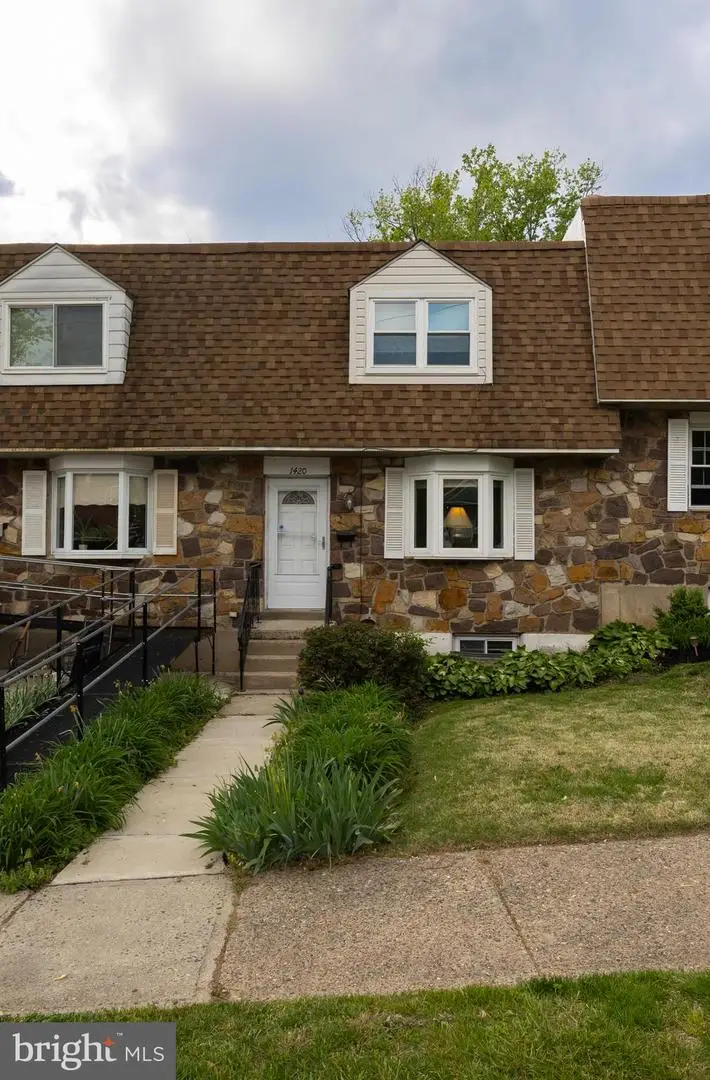 1420 Powell Rd, Brookhaven, PA 19015 - #1