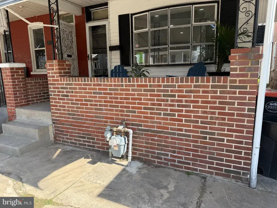 1827 W 4th St, Chester, PA 19013 - #2