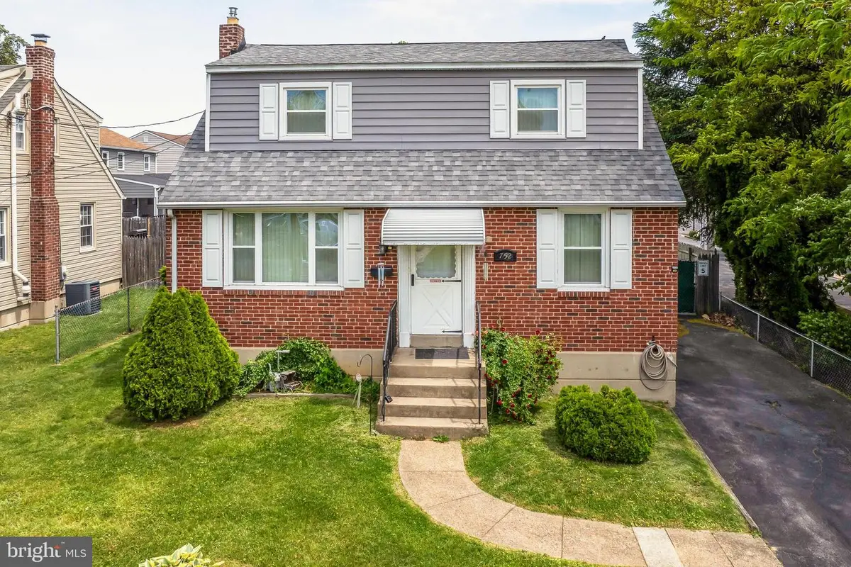 752 Kedron Ave, Morton, PA 19070 - #1
