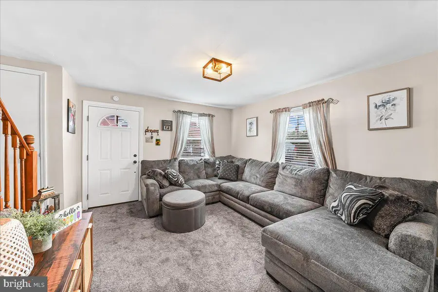 408 Carlisle Ave, Prospect Park, PA 19076 - #3