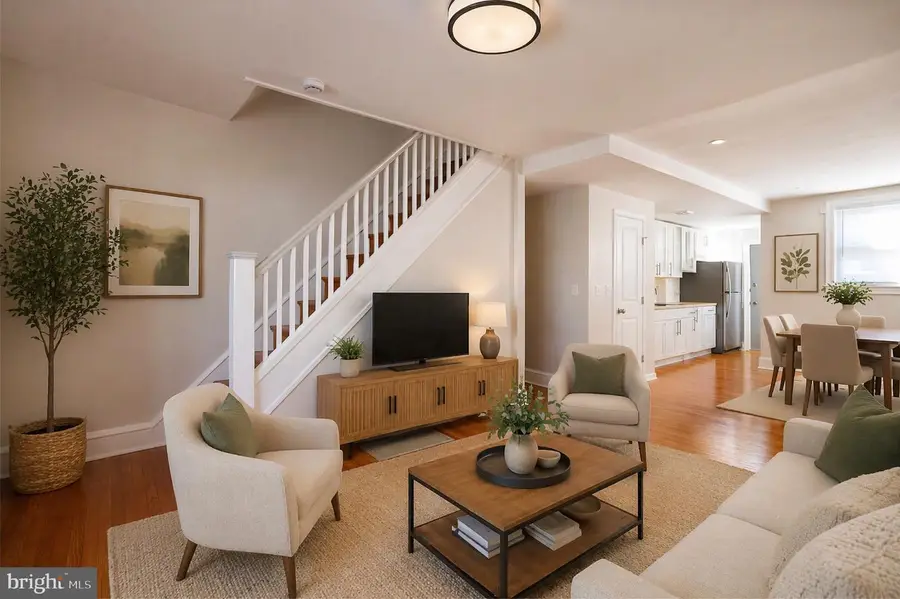 562 Millbank Rd, Upper Darby, PA 19082 - #2