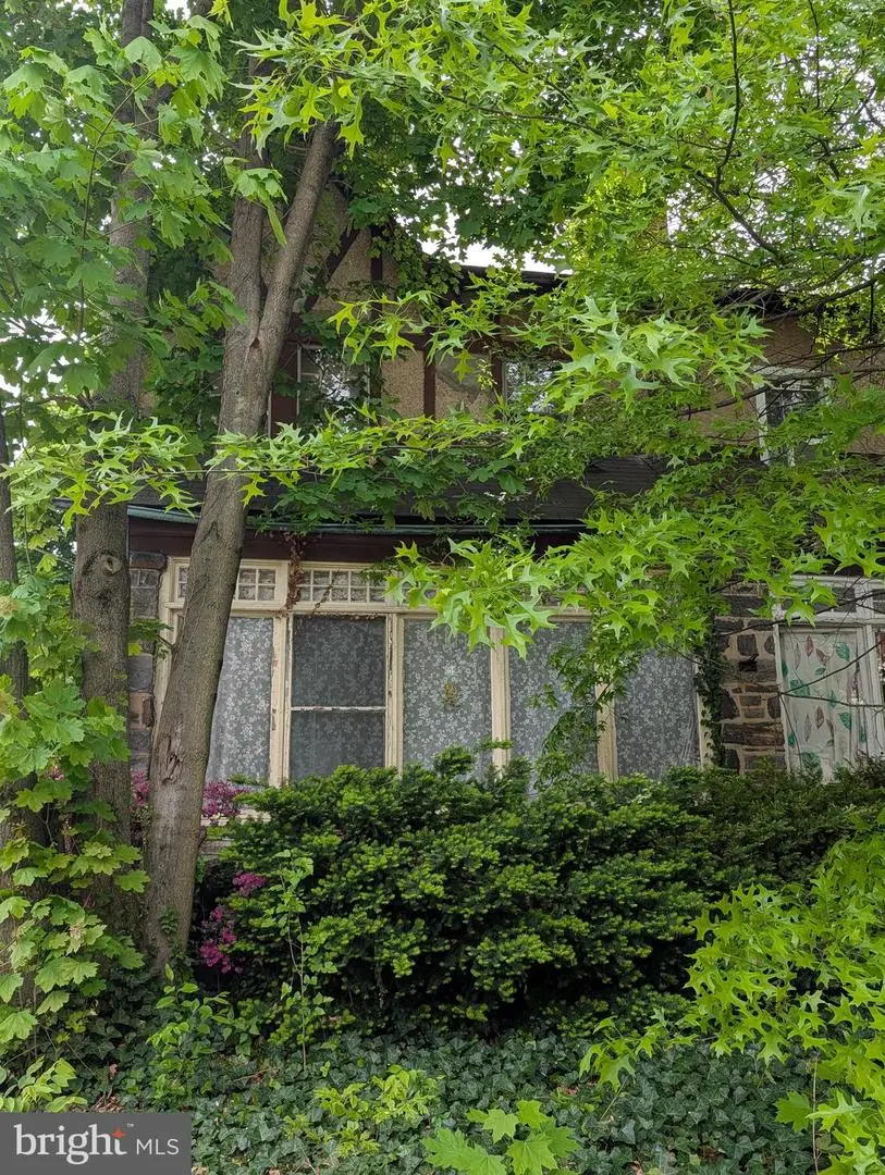 80 W Marshall Rd, Lansdowne, PA 19050 - #1