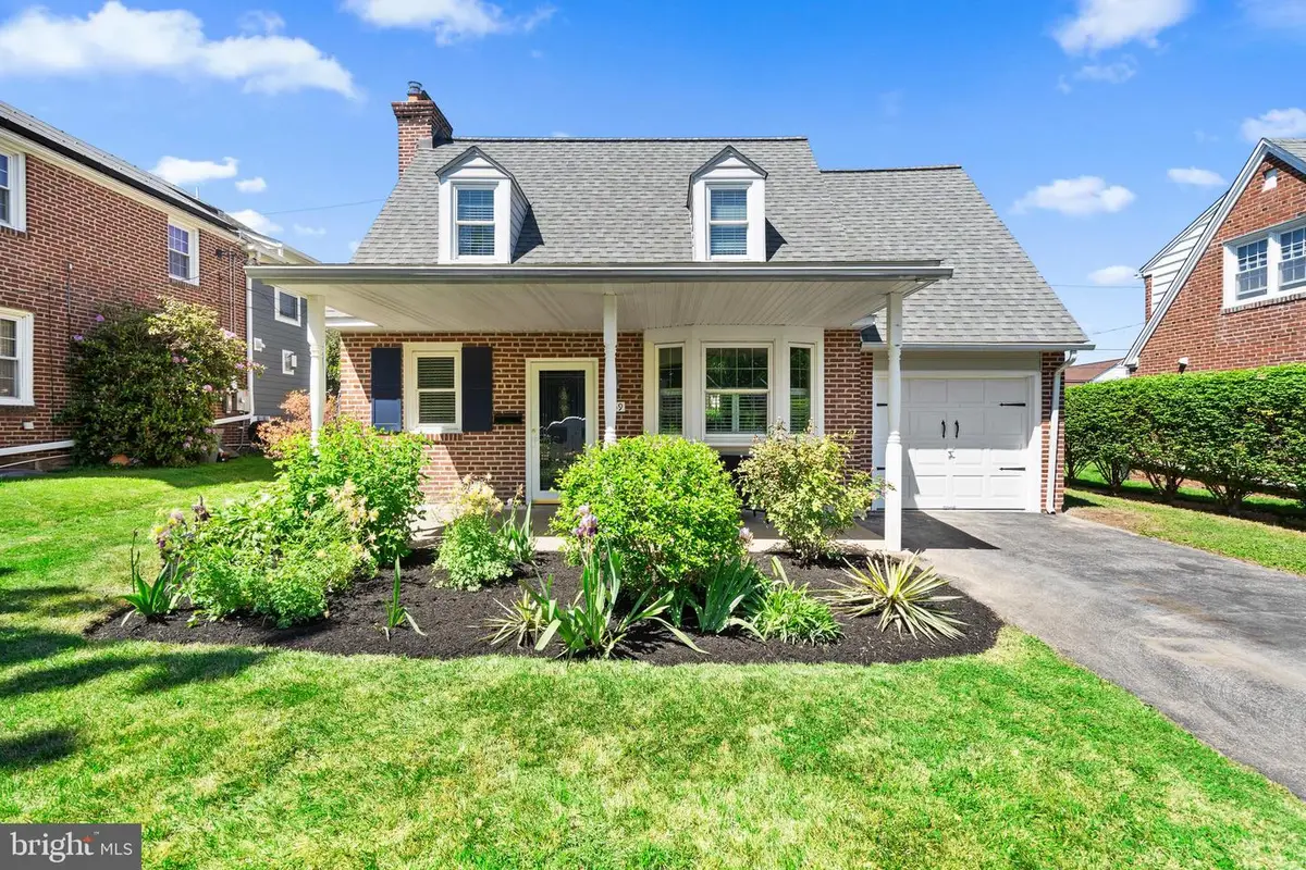 559 Willowbrook Rd, Havertown, PA 19083 - #1
