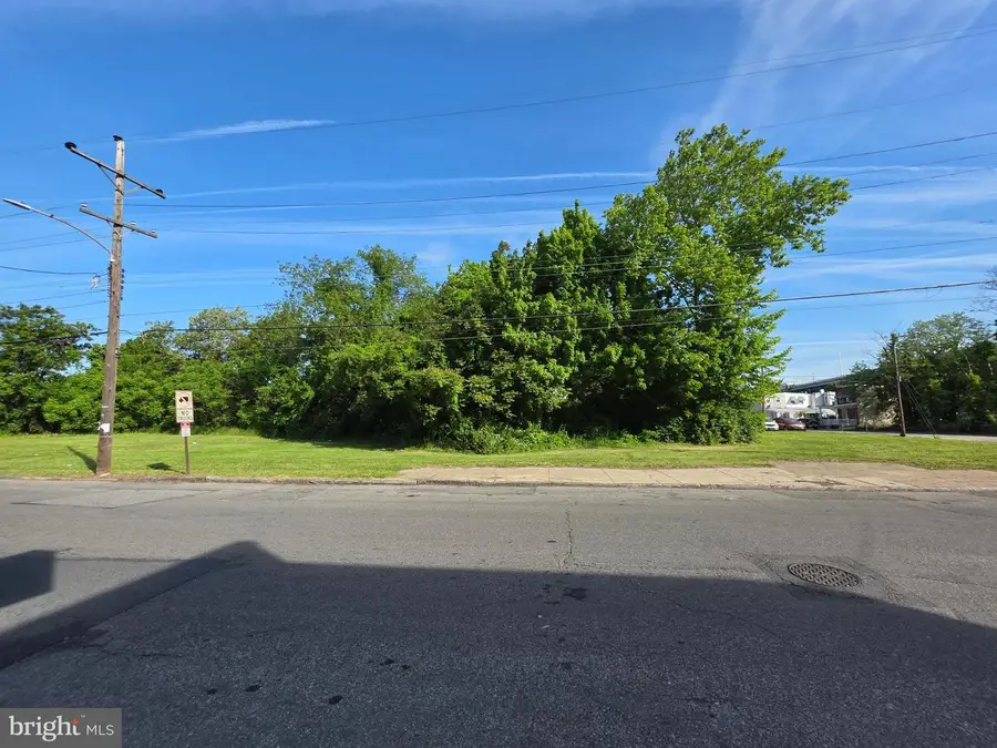 1910-1914 W 3rd St, Chester, PA 19013 - #2