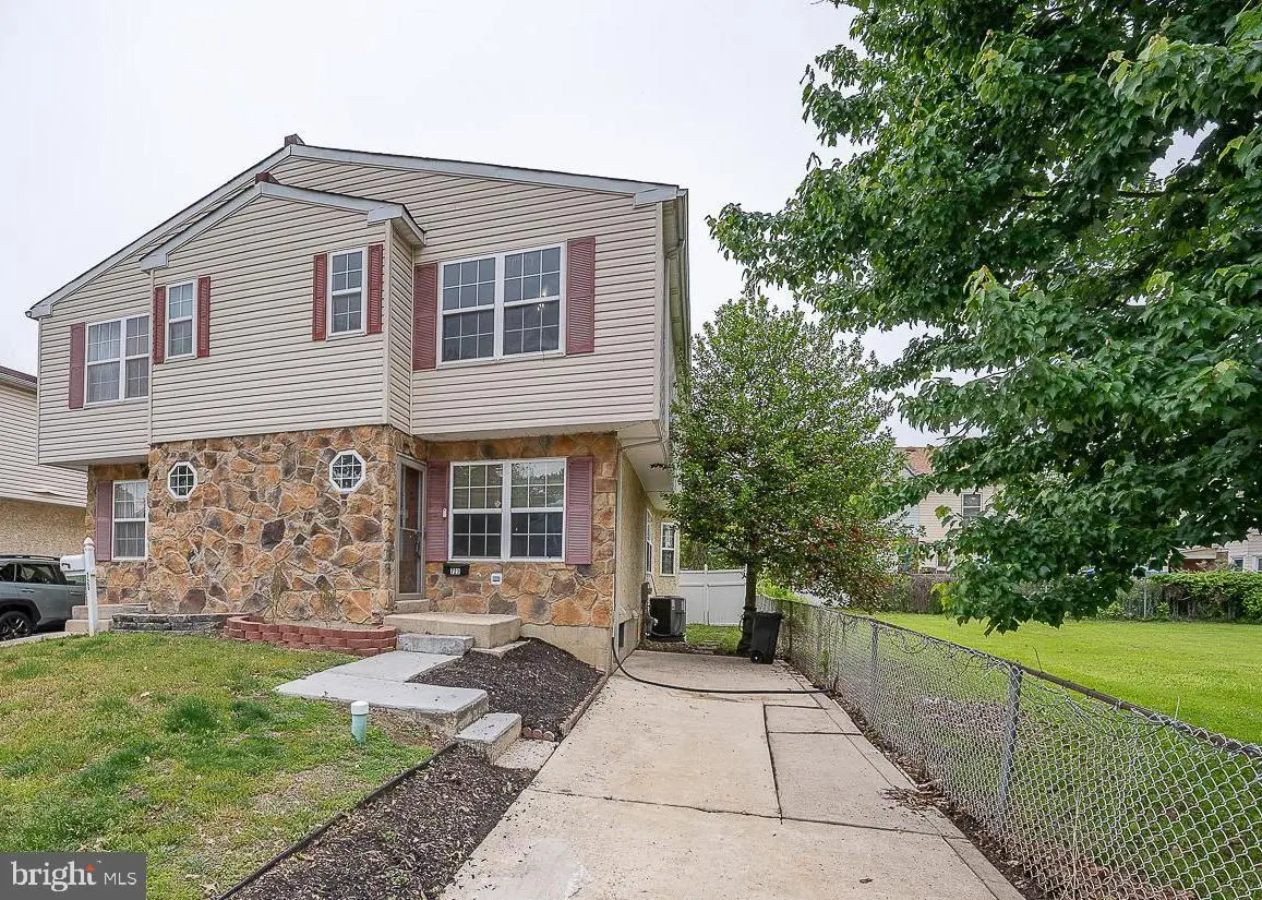 723 Broad St, Collingdale, PA 19023 - #1