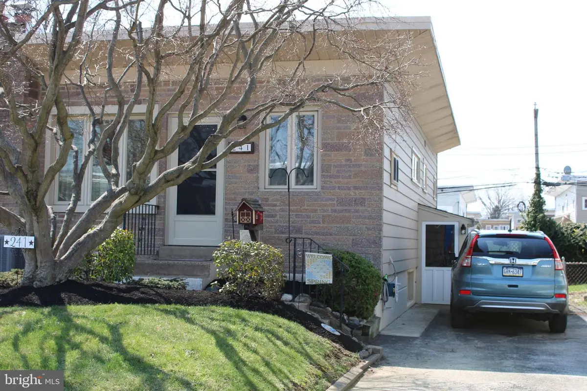 241 Acres Drive, Ridley Park, PA 19078 - #1