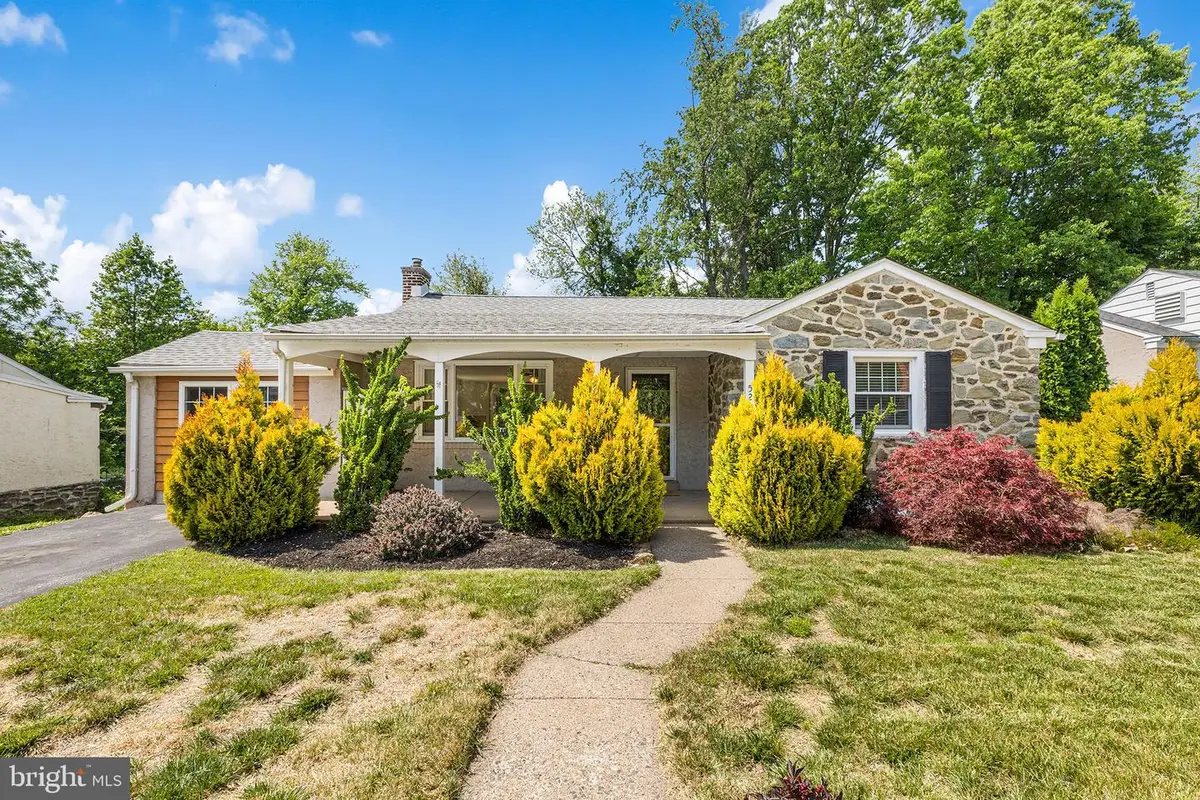 5227 Reservation Rd, Drexel Hill, PA 19026 - #1
