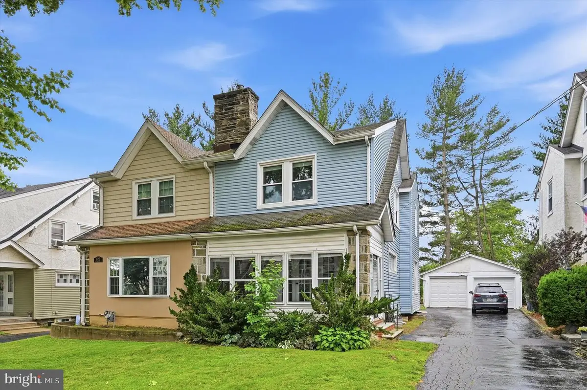 622 Country Club Ln, Havertown, PA 19083 - #1