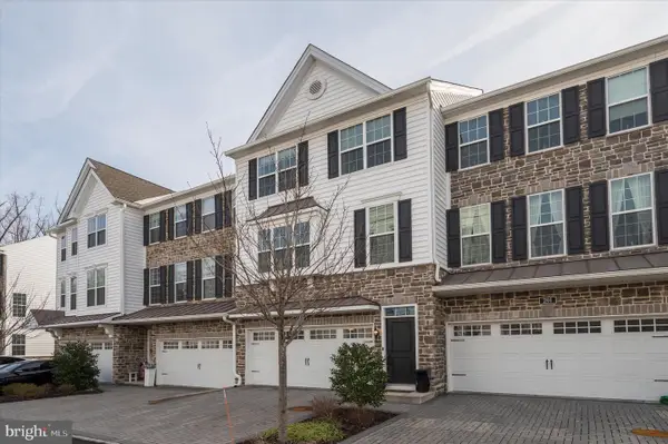 203 Corvus Cir, MEDIA, PA 19063