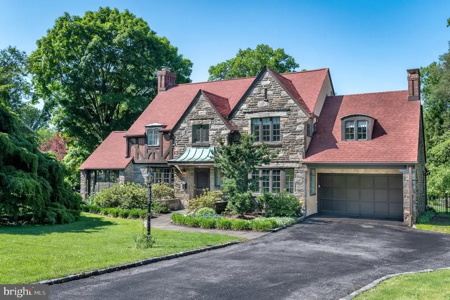 105 Stratford Rd, Wallingford, PA 19086 - #2
