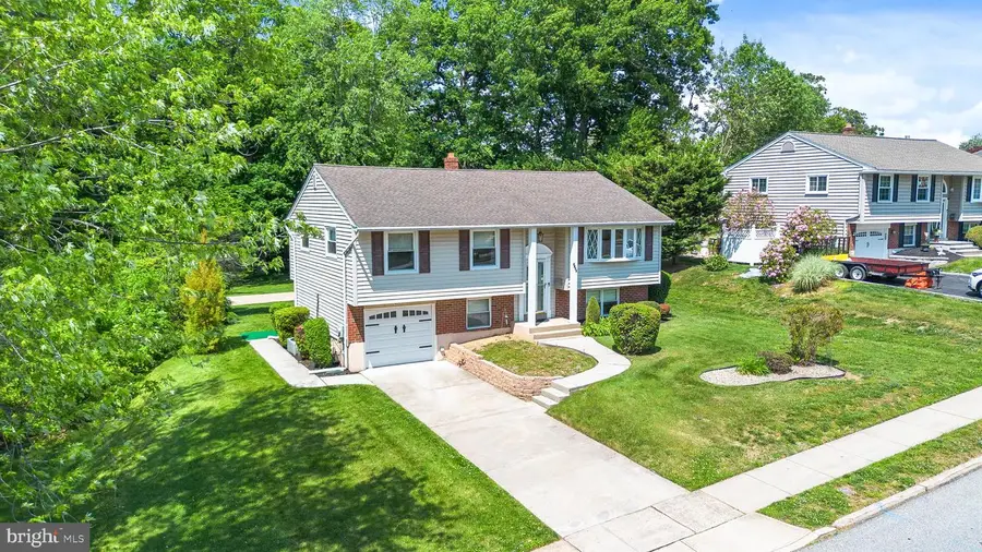2404 Weir Rd, Aston, PA 19014 - #2