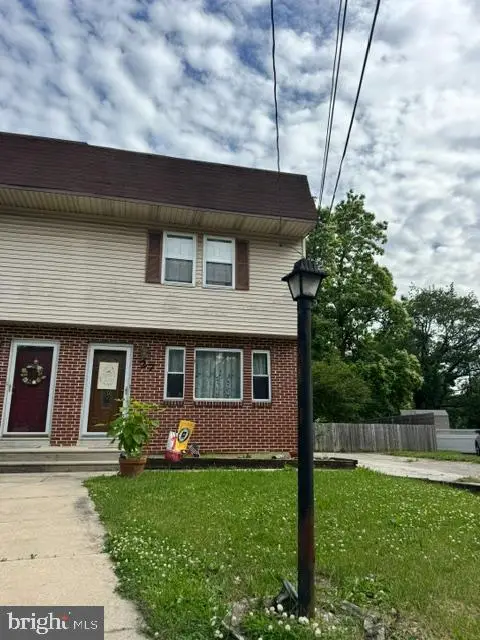 27 S Woodland Ave, Glenolden, PA 19036 - #1