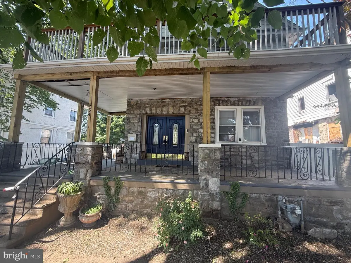 954 Church Ln, Lansdowne, PA 19050 - #1