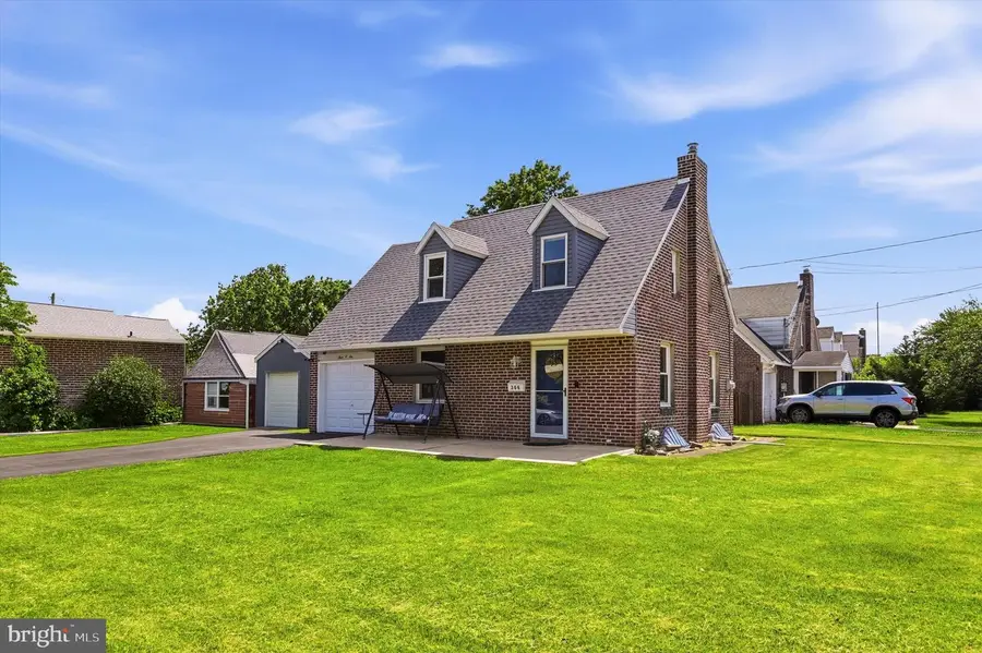 306 Burk Ave, Ridley Park, PA 19078 - #2