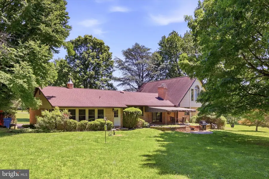 1295 Wakefield Ct Ct, Glen Mills, PA 19342 - #3