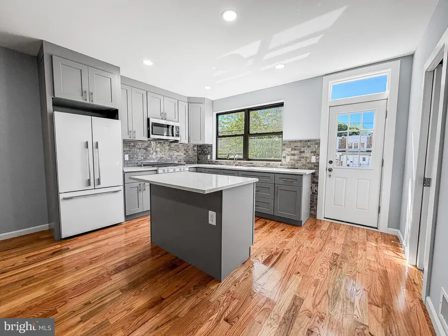419 E 12th St, Chester, PA 19013 - #3