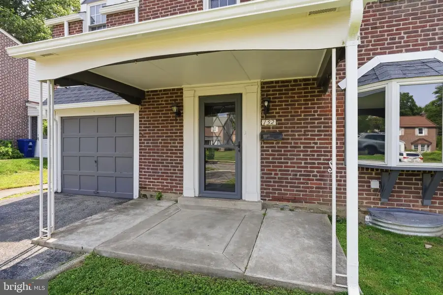 152 Treaty Rd, Drexel Hill, PA 19026 - #2