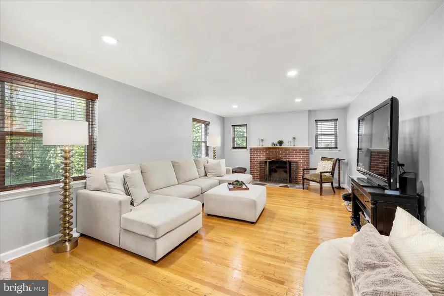 39 Haverford Rd, Ardmore, PA 19003 - #2