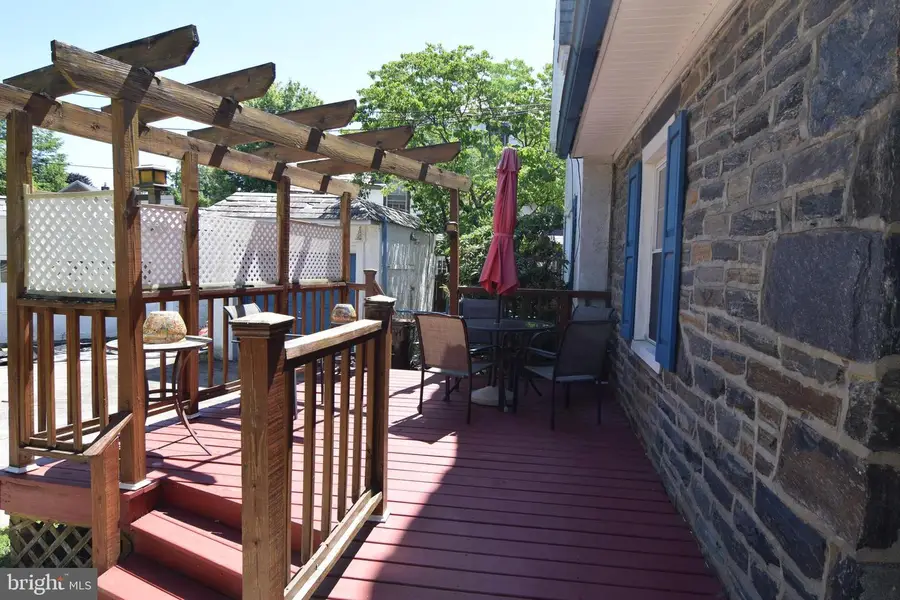 14 Gladstone Rd, Lansdowne, PA 19050 - #3