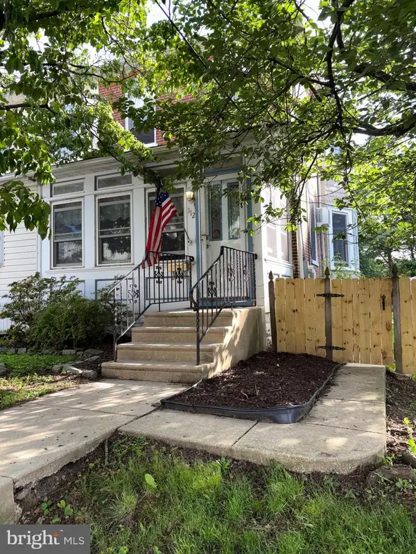 112 E Cooke Ave, GLENOLDEN, PA 19036