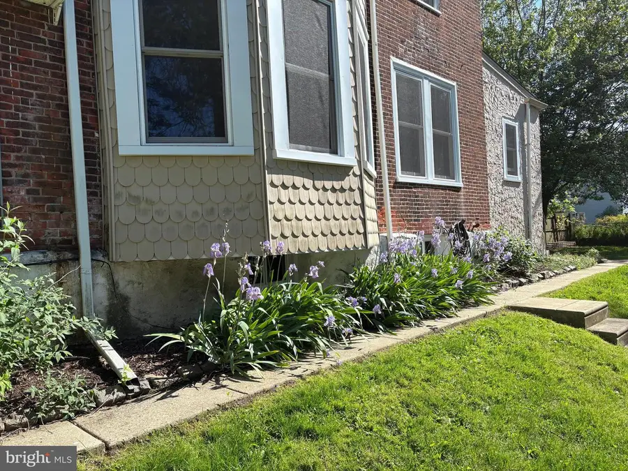 112 E Cooke Ave, Glenolden, PA 19036 - #3