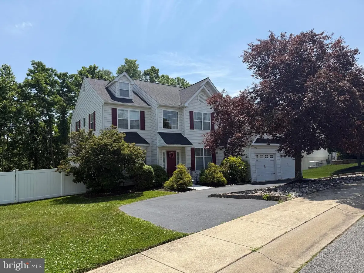 112 Spring Valley Way, Aston, PA 19014 - #1