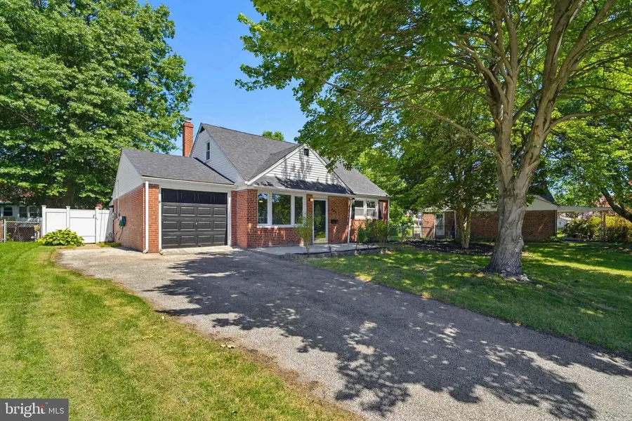 532 Lindsay St, Ridley Park, PA 19078 - #3
