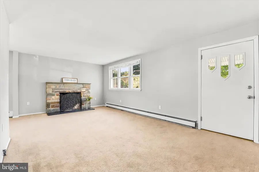 4836 Greenwood St, Brookhaven, PA 19015 - #3
