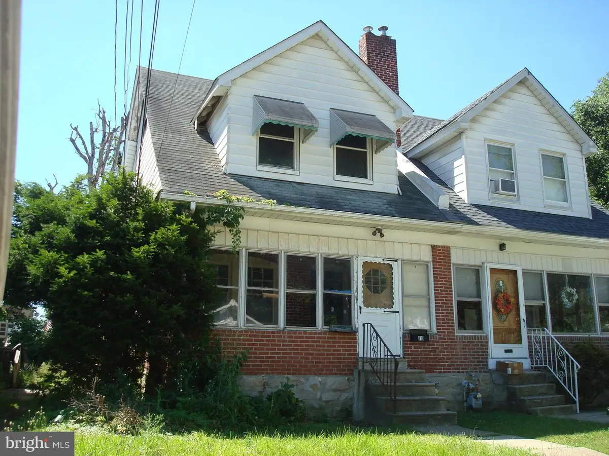 810 Bartram Ave, Darby, PA 19023 - #1